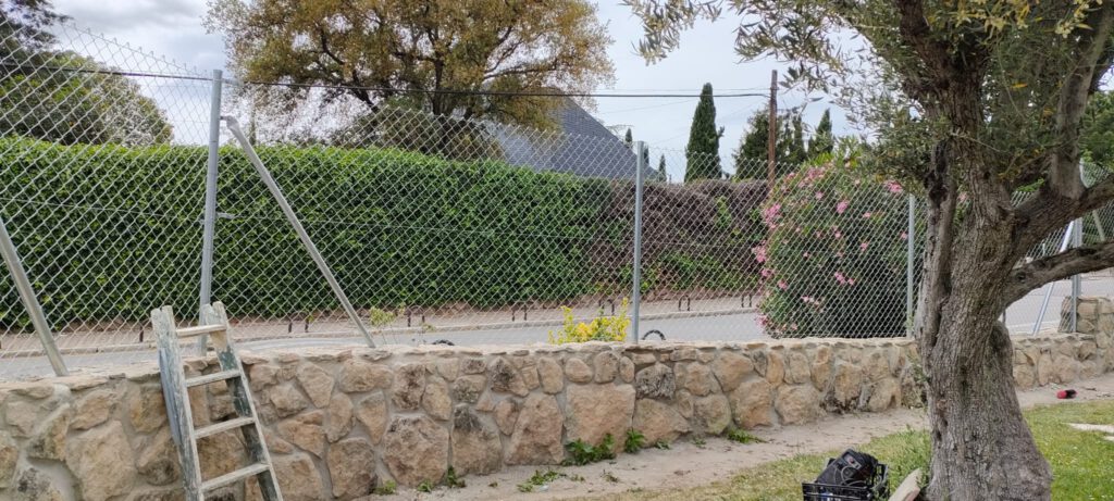 Muro de piedra en La Chopera (Las Rozas) - foto 7