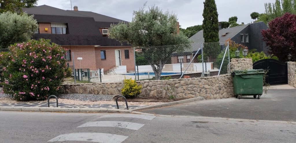 Muro de piedra en La Chopera (Las Rozas) - foto 8